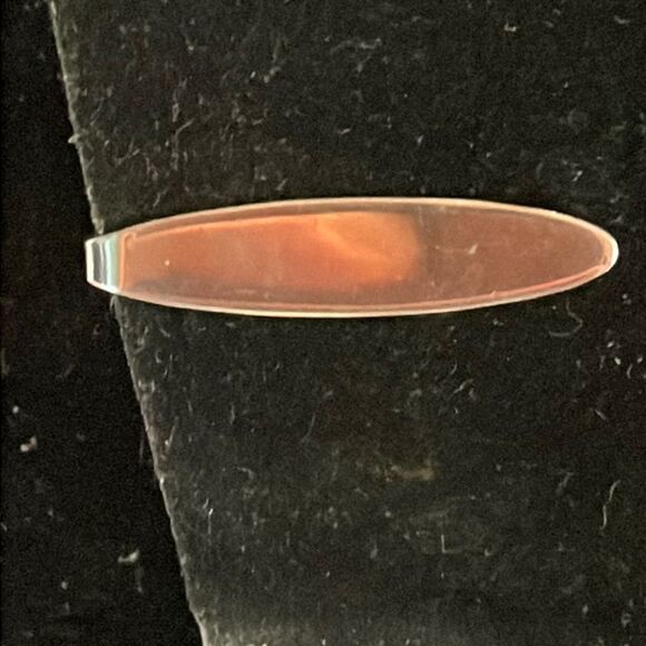 Vintage unsigned Anson gold tone oblong shaped engravable tie bar/tie clip - Picture 1 of 9